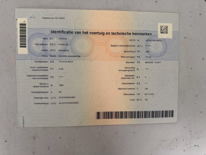 Toyota RAV 4 2.5 Hybrid 4x2 — zdjęcie 20