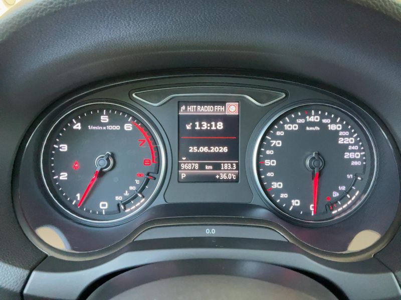 Audi A3 1.8 TFSI quattro S line Sportpaket — zdjęcie 13