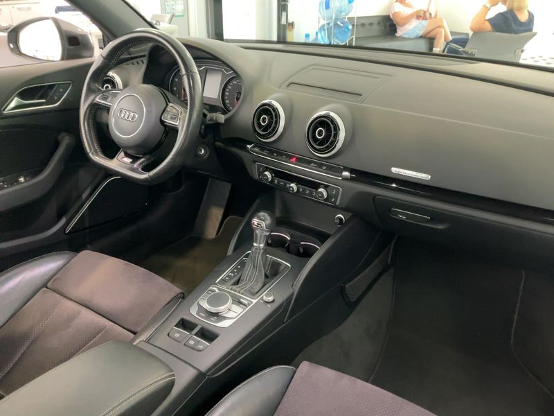 Audi A3 1.8 TFSI quattro S line Sportpaket — zdjęcie 12