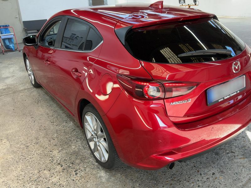 Mazda 3 2.0 Sports-Line — zdjęcie 3
