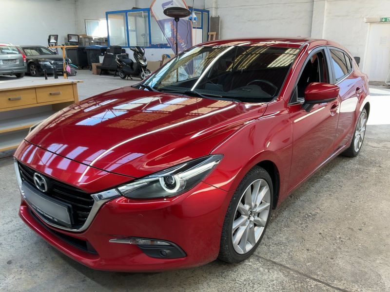 Mazda 3 2.0 Sports-Line