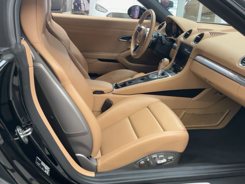 Porsche 718 Boxster 718 Basis — zdjęcie 11
