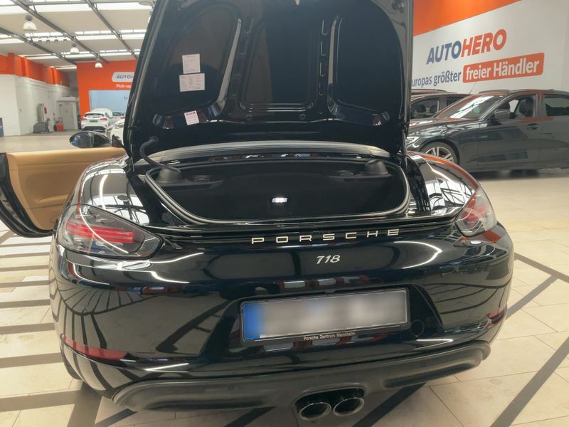 Porsche 718 Boxster 718 Basis — zdjęcie 10