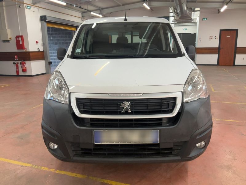 Peugeot Partner 1.6 Blue-HDi L1 Premium Pack — zdjęcie 9