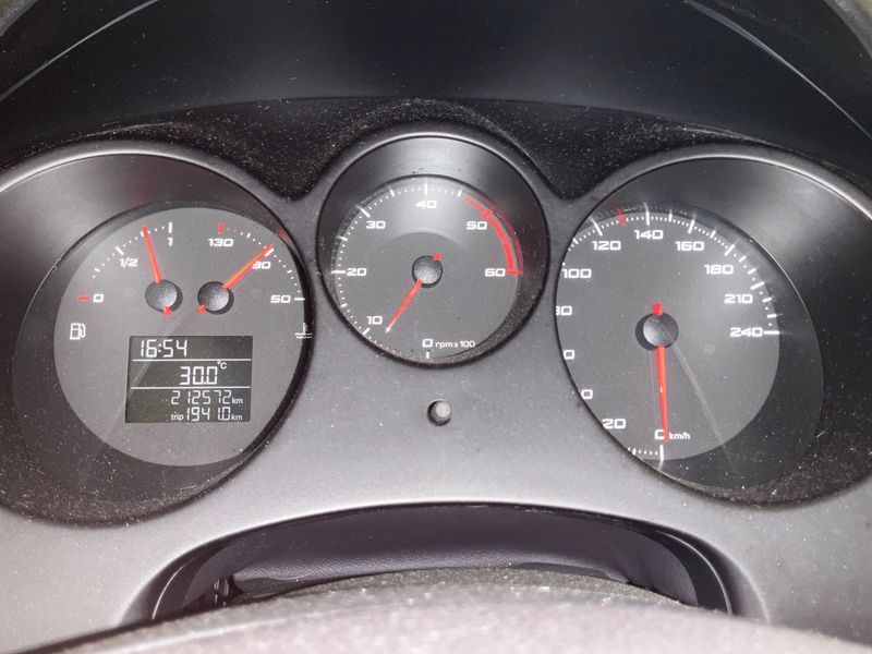 Seat Altea 1.6 TDI Reference — zdjęcie 4