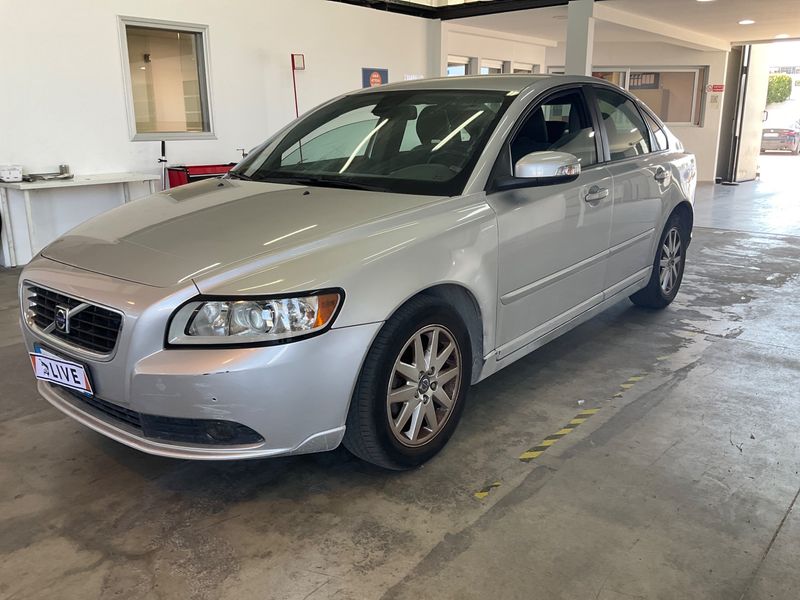 Volvo S40
