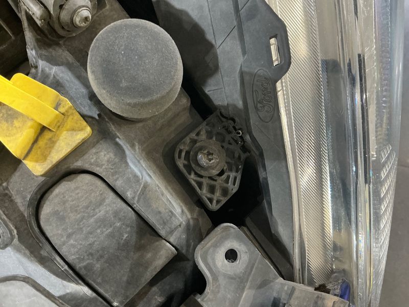 Ford Fiesta 1.6 EcoBoost ST 2017 – снимка 32