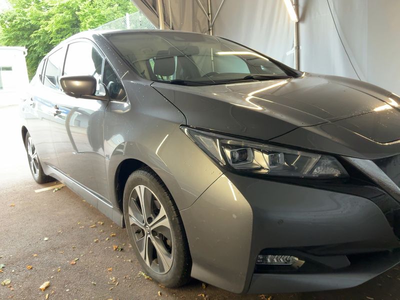 Nissan Leaf electric drive 110 kW N-Connecta — zdjęcie 8