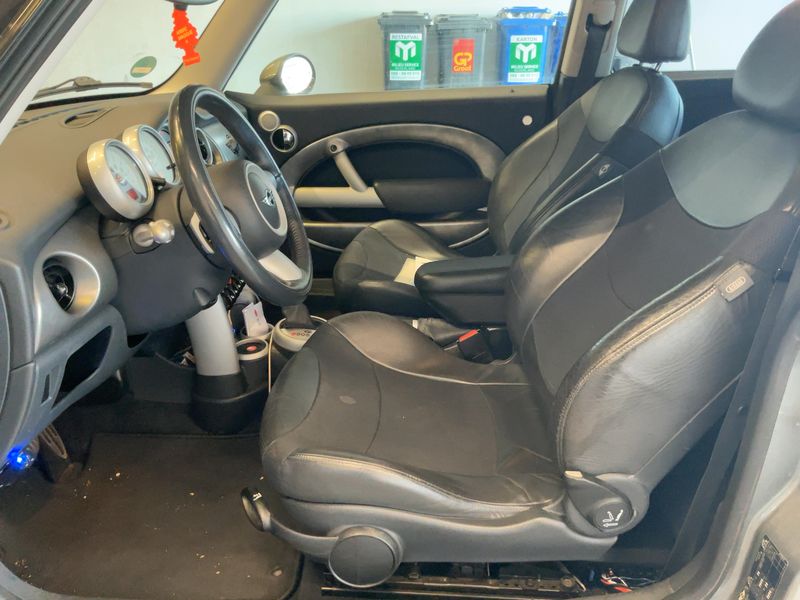 MINI Cooper S — zdjęcie 11