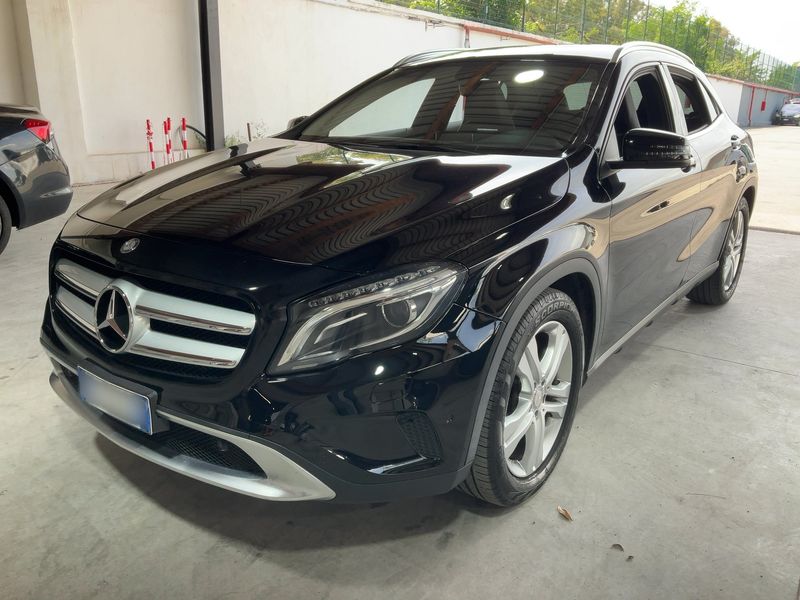 Mercedes-Benz GLA-Klasse