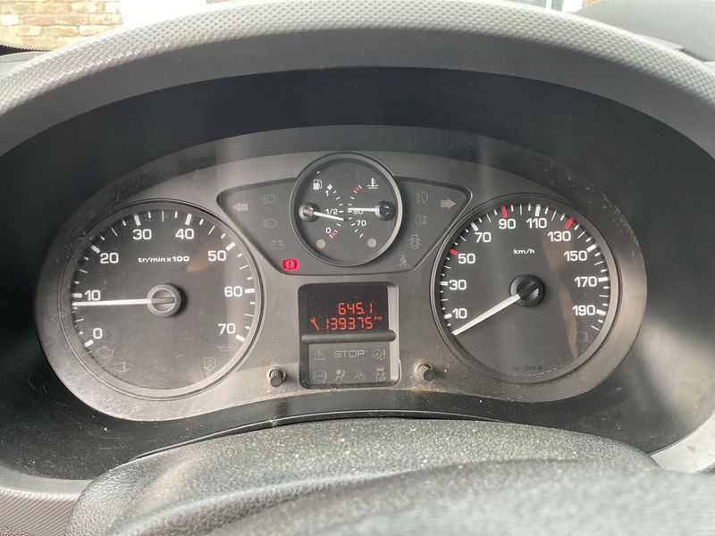 Peugeot Partner 1.6 HDi L1 2010 – снимка 4