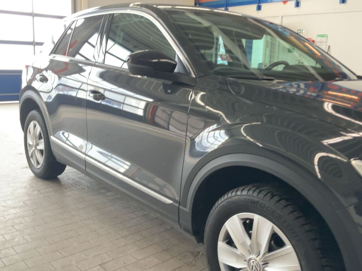 Volkswagen T-Roc 2020 — photo 13