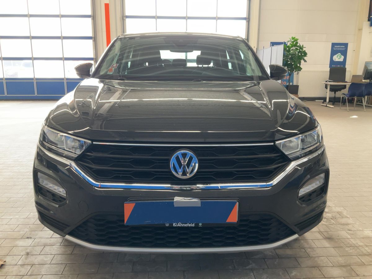 Volkswagen T-Roc 2020 — photo 15