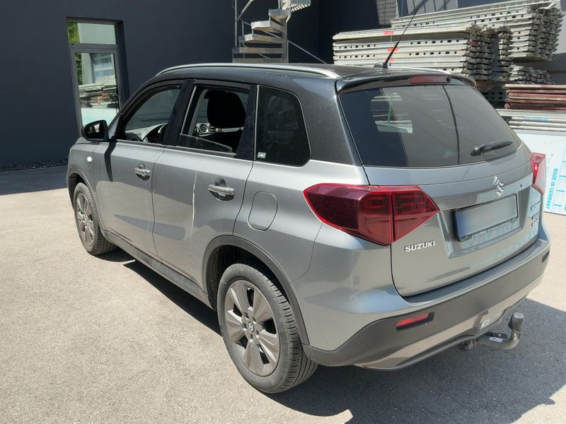 Suzuki Vitara 1.4 BoosterJet Mild-Hybrid Comfort+ 4x4 2022 – снимка 6