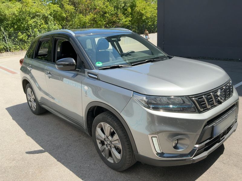 Suzuki Vitara 1.4 BoosterJet Mild-Hybrid Comfort+ 4x4 2022 – снимка 12