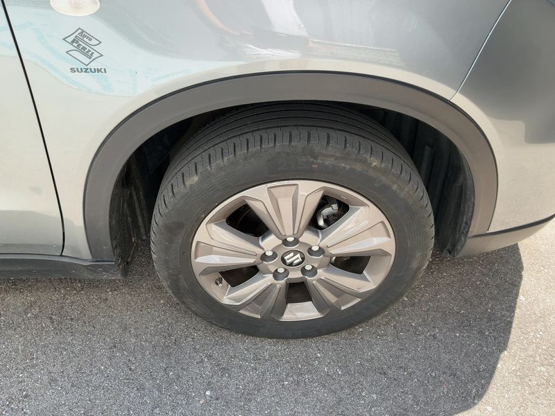 Suzuki Vitara 1.4 BoosterJet Mild-Hybrid Comfort+ 4x4 2022 – снимка 11