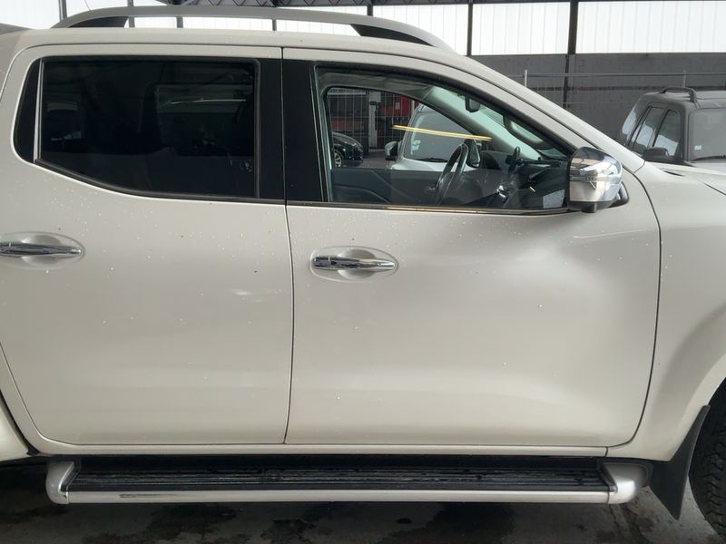 Nissan Navara Pick-up 2.3 dCi Trek Double Cab 4x4 — zdjęcie 7