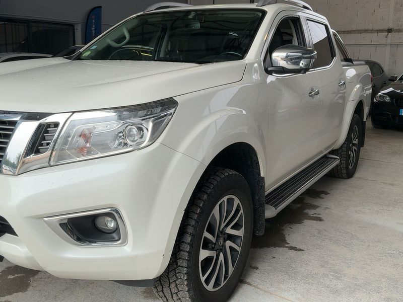 Nissan Navara Pick-up 2.3 dCi Trek Double Cab 4x4 — zdjęcie 2