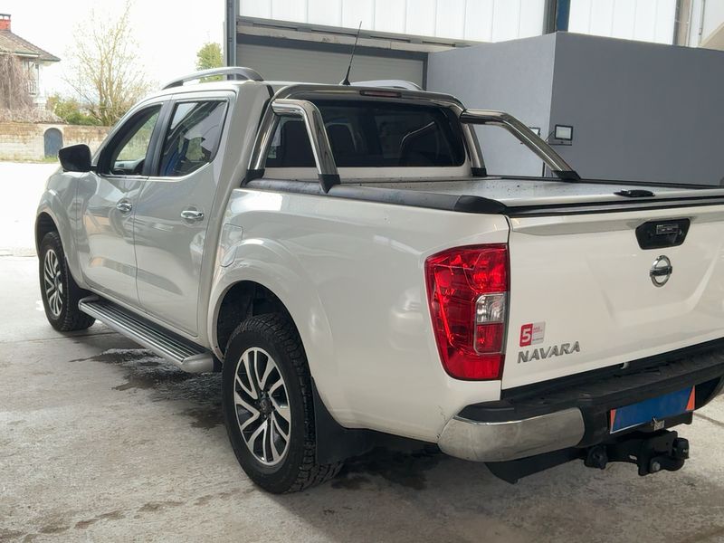 Nissan Navara Pick-up 2.3 dCi Trek Double Cab 4x4 — zdjęcie 3