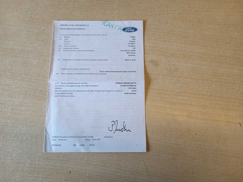 Ford EcoSport 1.0 EcoBoost Titanium — zdjęcie 17