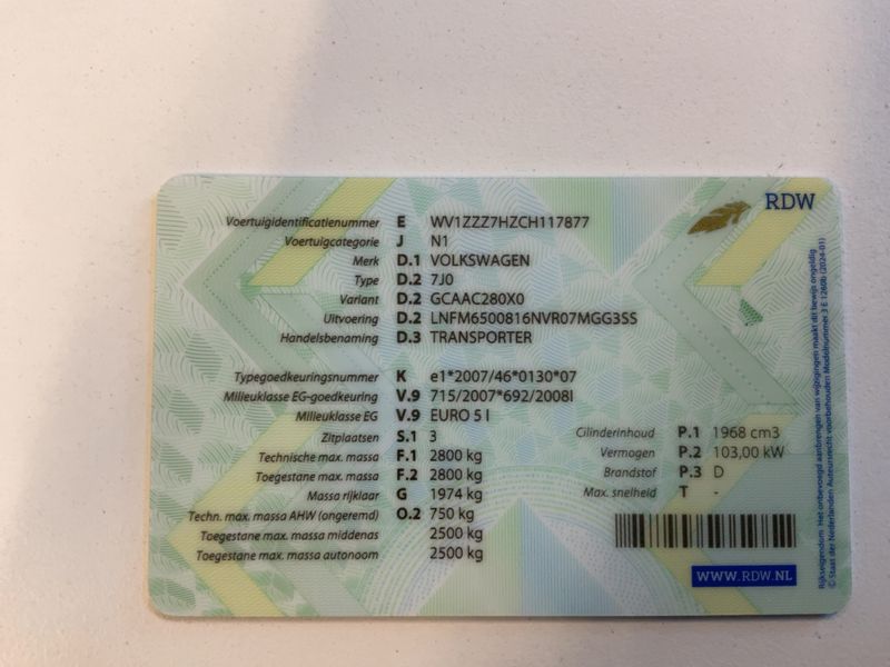 Volkswagen T5 Transporter 2.0 TDI Kasten lang 2012 – снимка 21