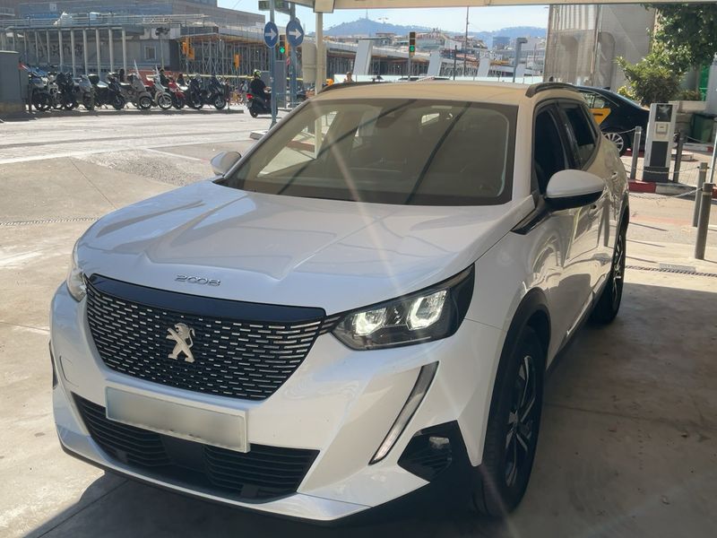 Peugeot 2008 1.2 PureTech Allure Pack 2021 – снимка 1