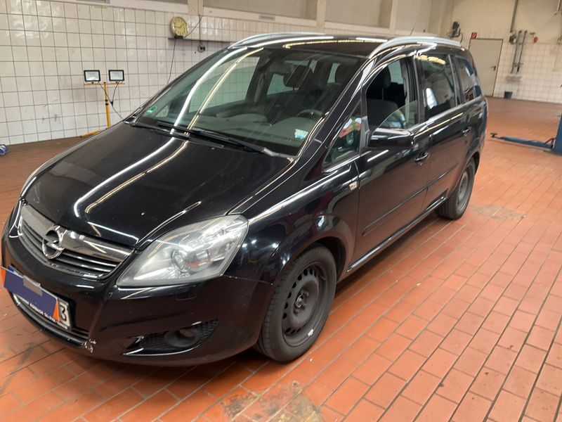 Opel Zafira 1.8 Innovation