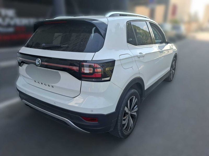 Volkswagen T-Cross 1.0 TSI Carat — zdjęcie 5