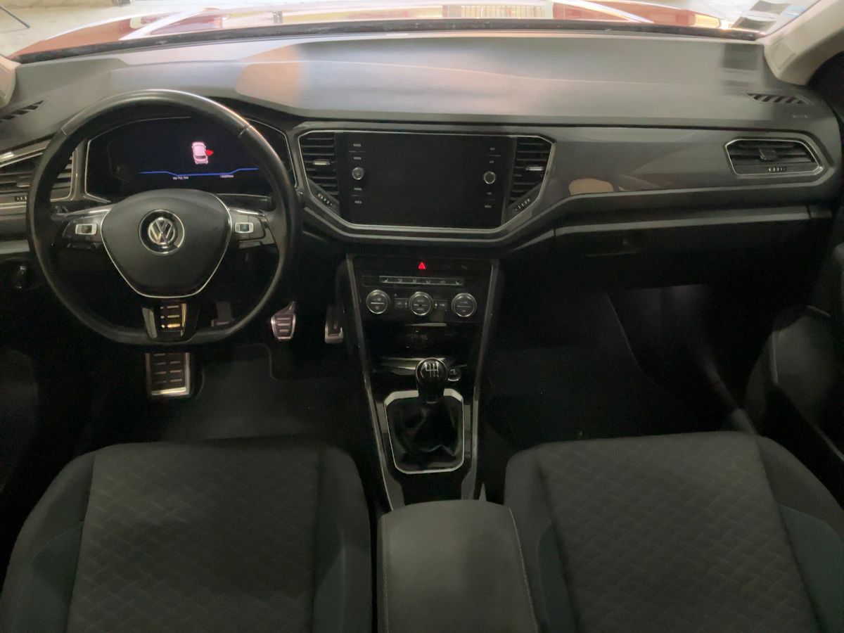 Volkswagen T-Roc 2019 — photo 18