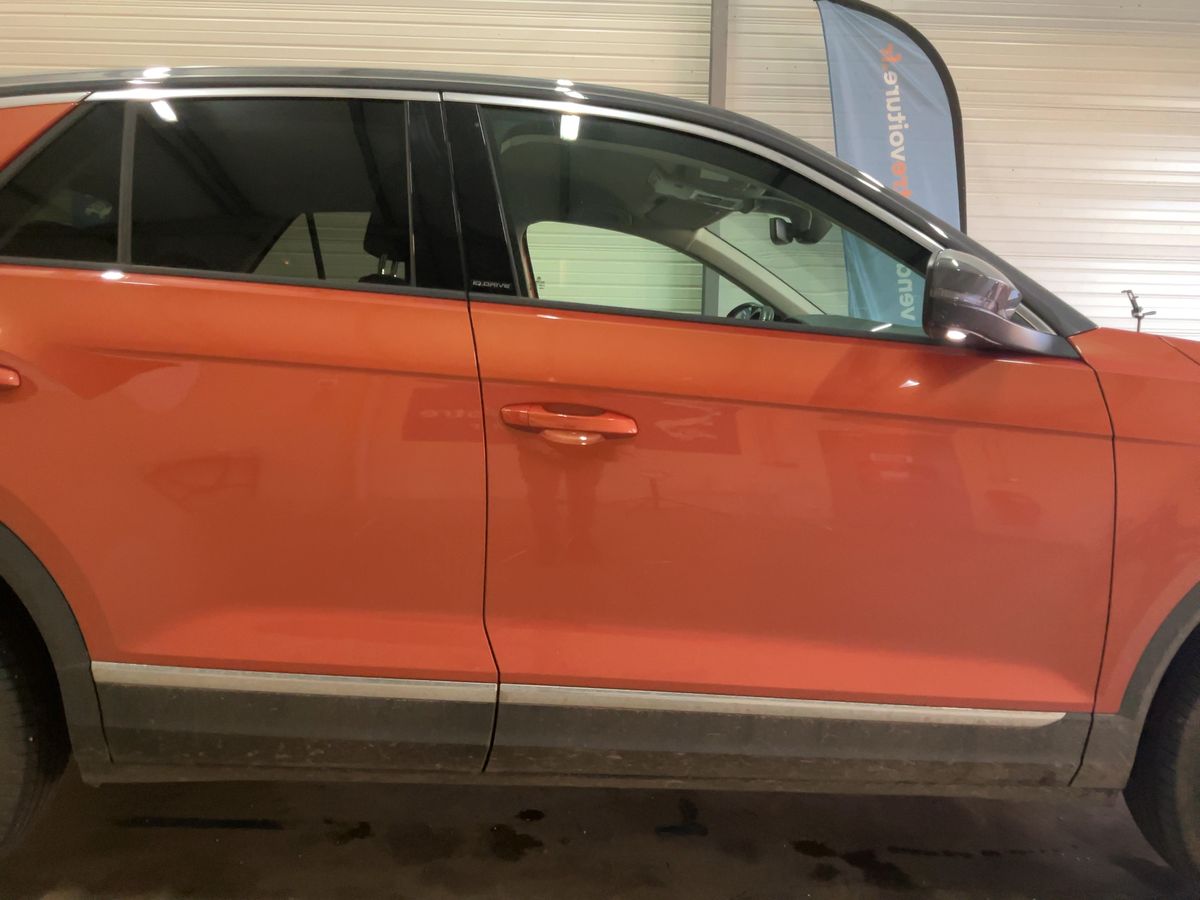 Volkswagen T-Roc 2019 — photo 11