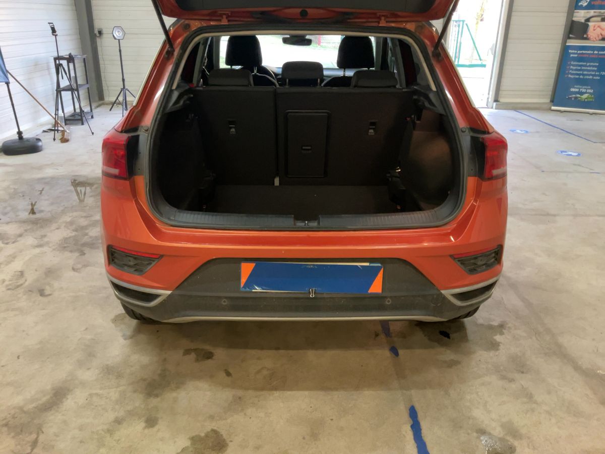 Volkswagen T-Roc 2019 — photo 16