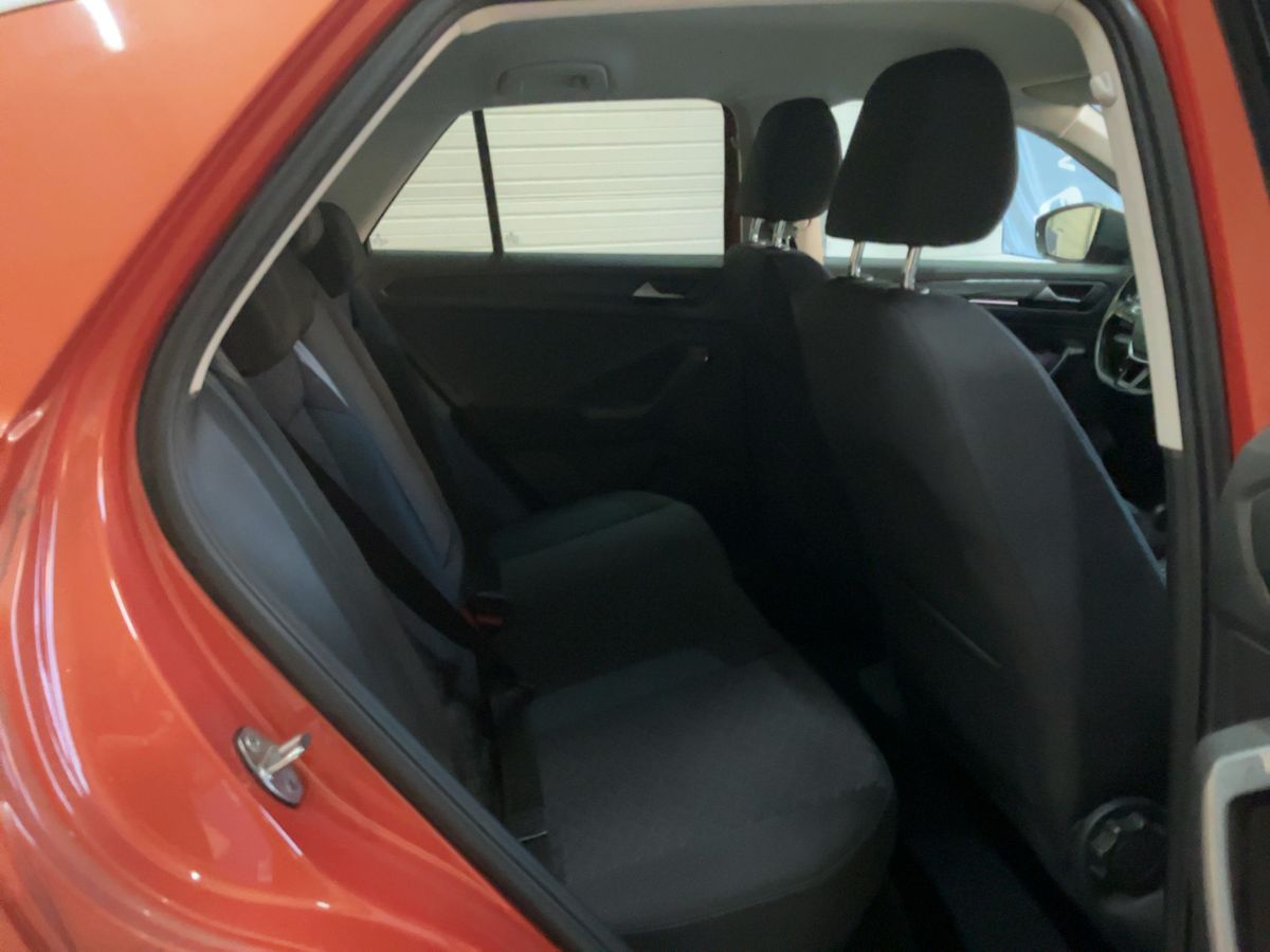 Volkswagen T-Roc 2019 — photo 20
