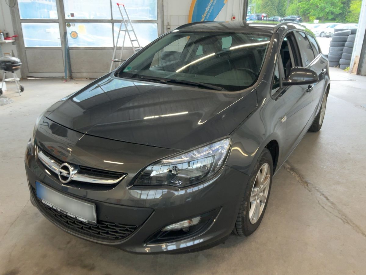 Opel Astra 2015