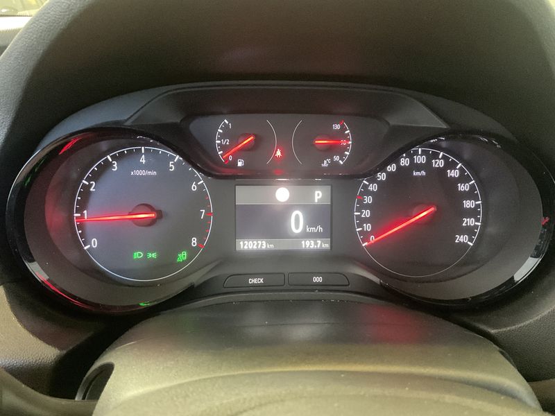 Opel Grandland X 1.2 Turbo Edition — zdjęcie 13