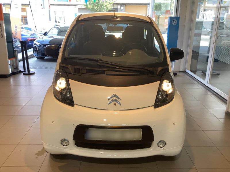 Citroen C-Zero electric drive 50 kW Seduction — zdjęcie 9