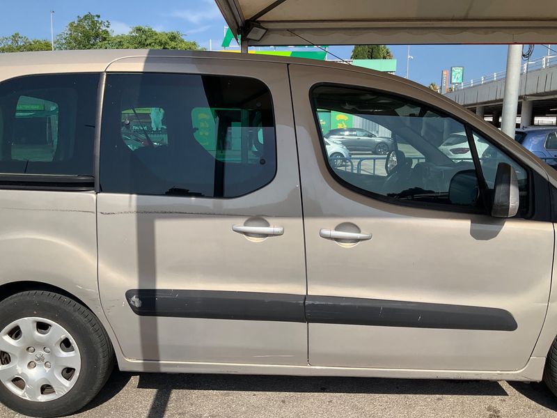 Peugeot Partner 1.6 HDi Premium — zdjęcie 7