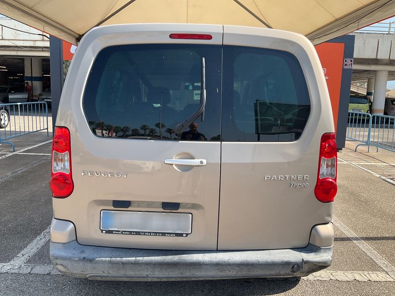 Peugeot Partner 1.6 HDi Premium — zdjęcie 5