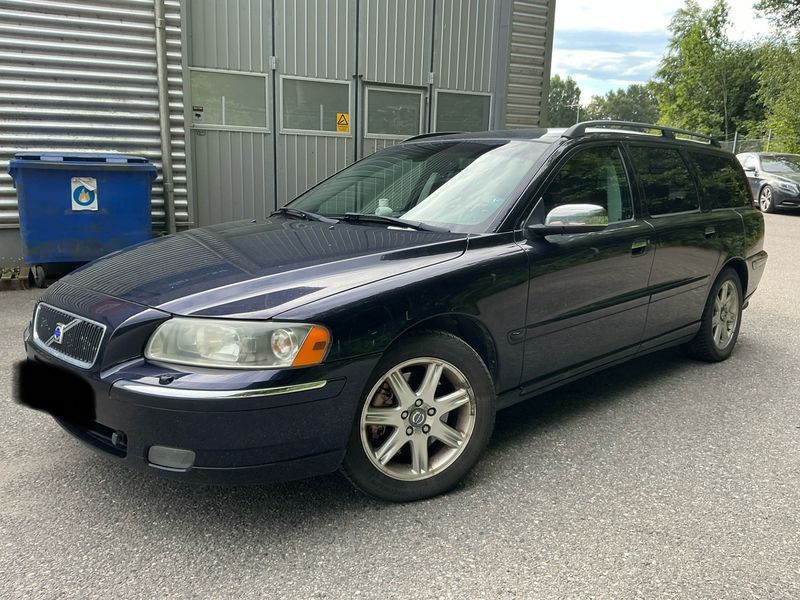 Volvo V70 2.5 T Kinetic