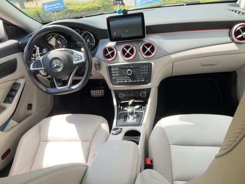 Mercedes-Benz CLA-Klasse CLA 45 AMG 4Matic 2015 – снимка 17
