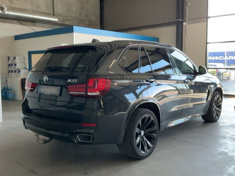 BMW X5 xDrive 30d — zdjęcie 6