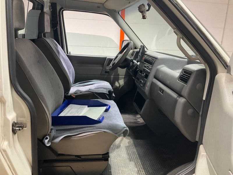 Volkswagen T4 Transporter 2.5 TDI Kasten — zdjęcie 3