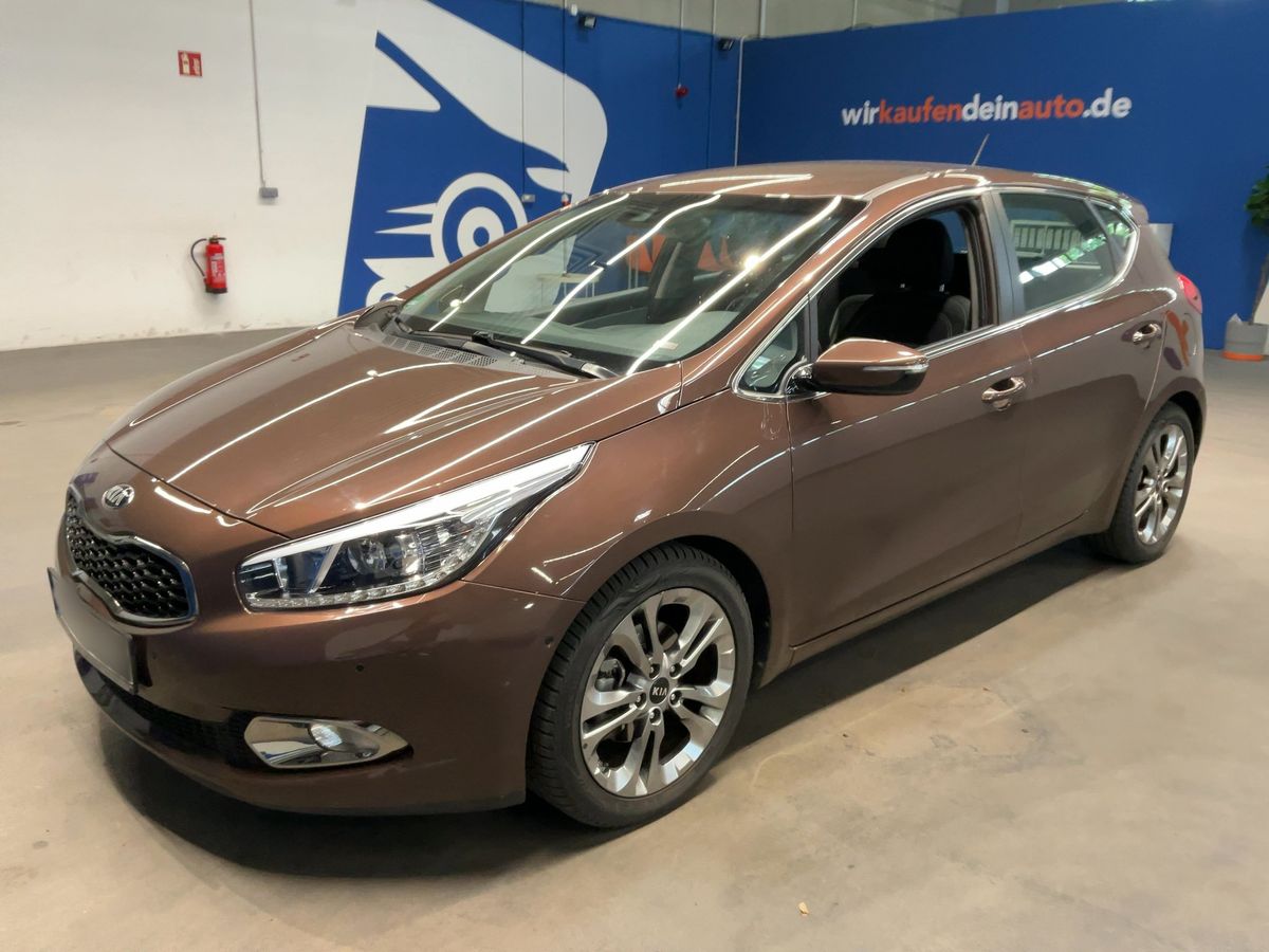 Kia cee'd 2013
