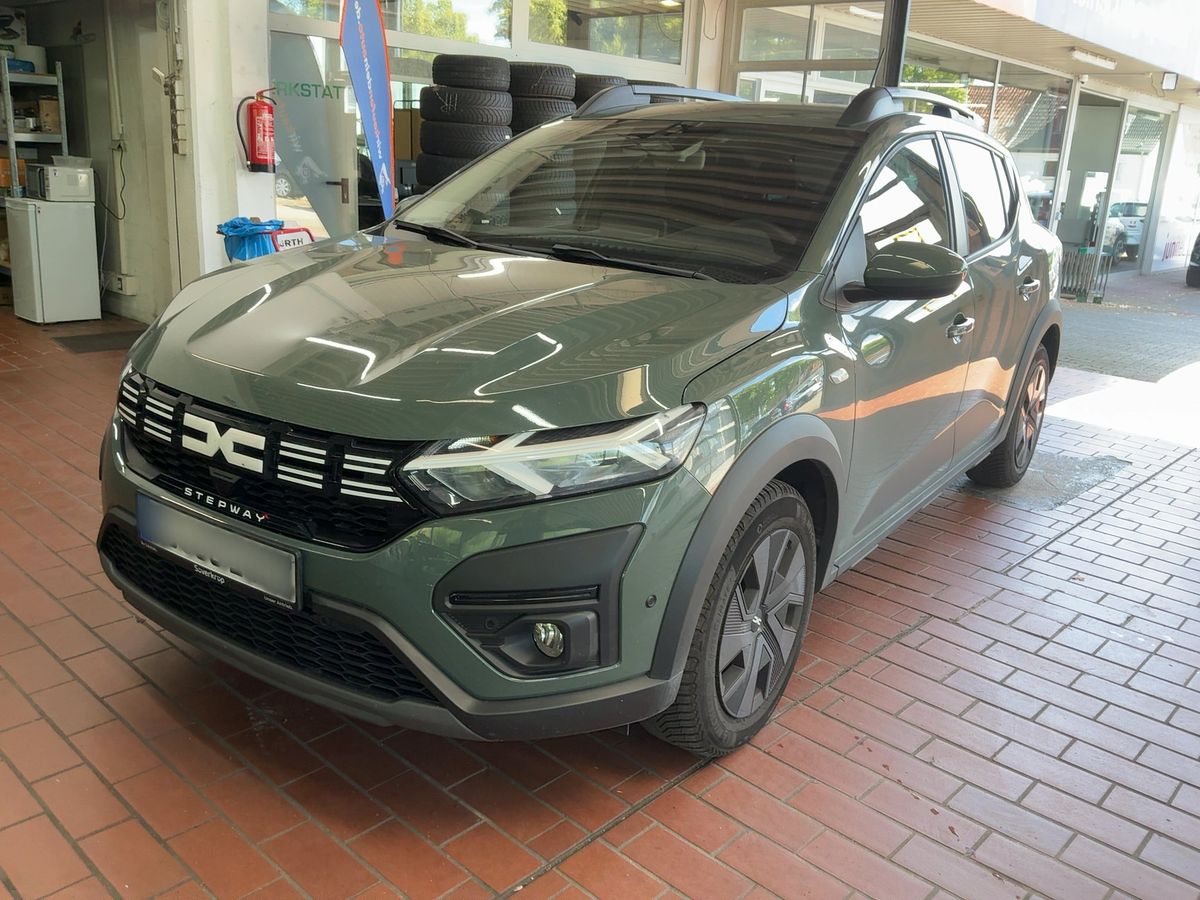 Dacia Sandero 2024 — photo 1