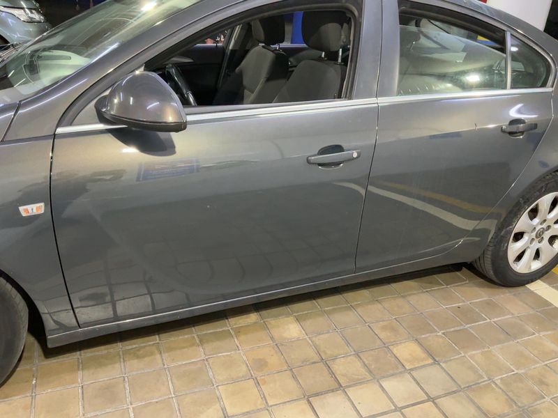 Opel Insignia 2.0 CDTI Selective — zdjęcie 4