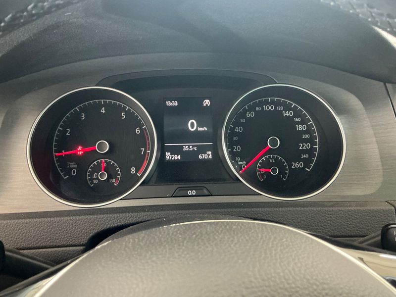 Volkswagen Golf VII 1.2 TSI Comfortline BlueMotion Tech 2013 – снимка 18