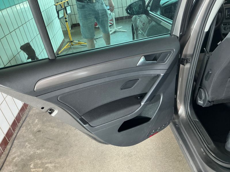 Volkswagen Golf VII 1.2 TSI Comfortline BlueMotion Tech 2013 – снимка 26