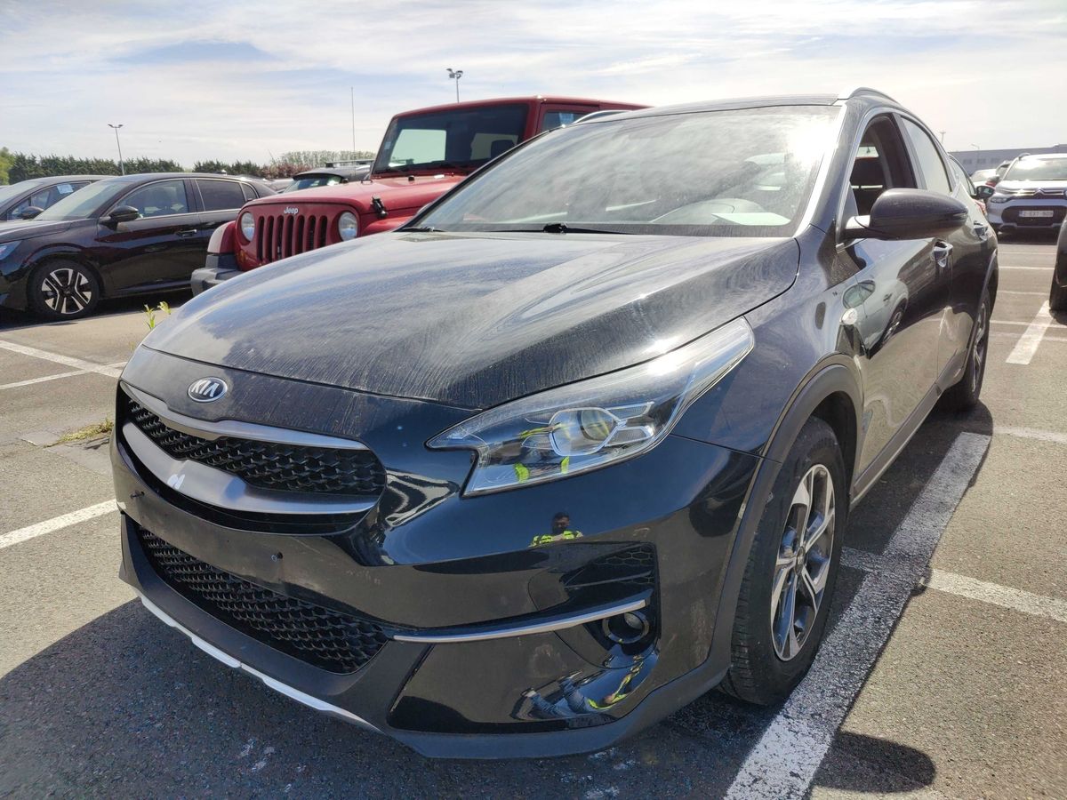 Kia XCeed 2021 — photo 1