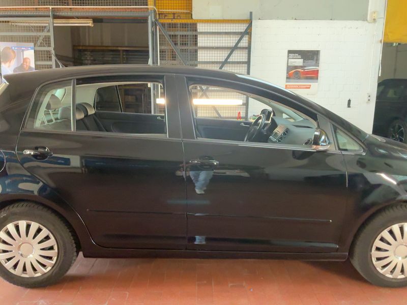 Volkswagen Golf V Plus 1.6 Tour — zdjęcie 7