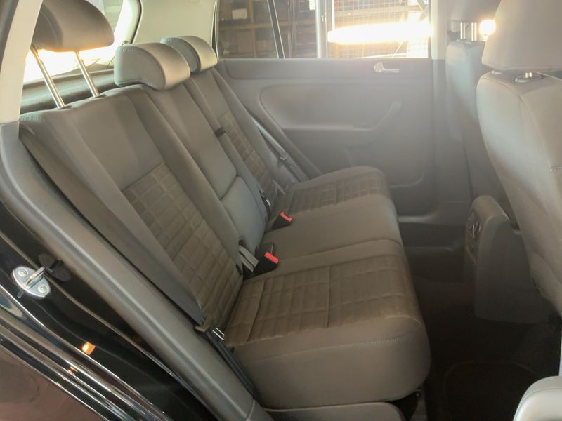 Volkswagen Golf V Plus 1.6 Tour — zdjęcie 14