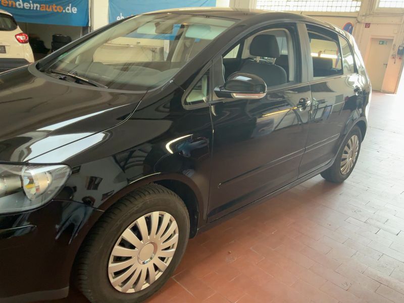 Volkswagen Golf V Plus 1.6 Tour — zdjęcie 2